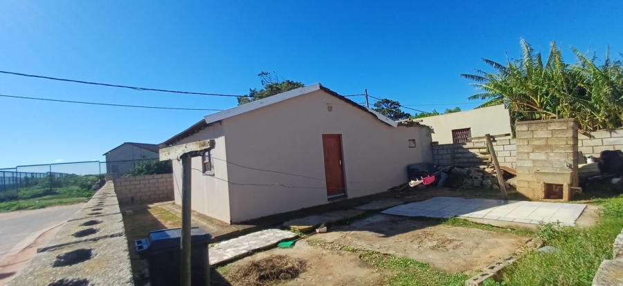 2 Bedroom Property for Sale in Govan Mbeki Eastern Cape